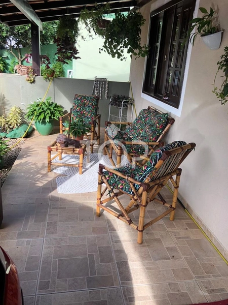 RESIDENCIAL COM 5 KITNETES - BOMBINHAS SC: 6ª foto da galeria de imagens do imóvel