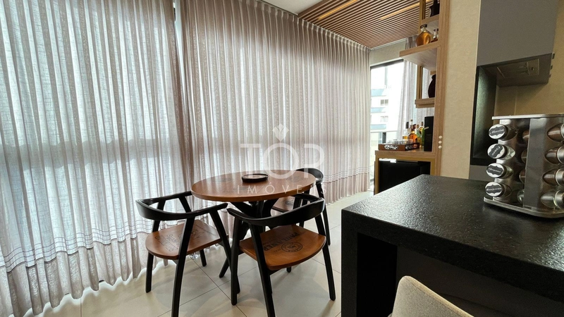 APARTAMENTO COM TERRAÇO E 3 SUITES EM MEIA PRAIA: 14ª foto da galeria de imagens do imóvel