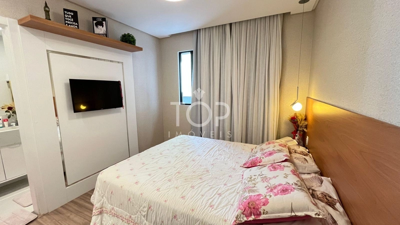 APARTAMENTO COM TERRAÇO E 3 SUITES EM MEIA PRAIA: 17ª foto da galeria de imagens do imóvel