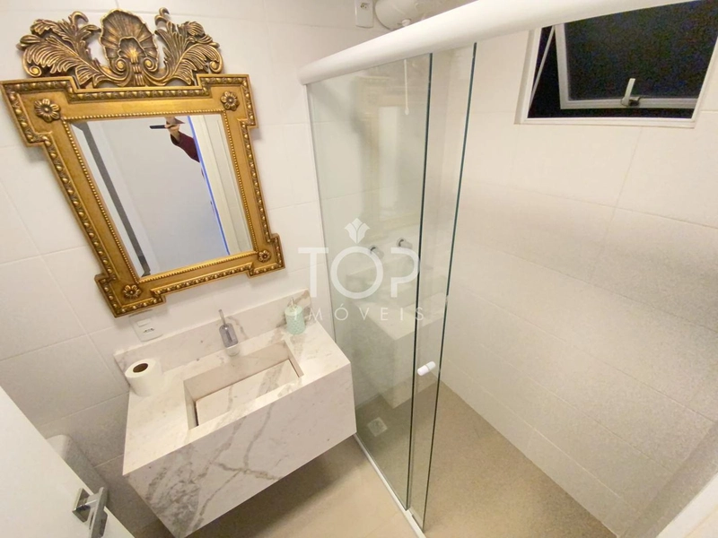 LINDO APARTAMENTO, PRONTO PARA MORAR EM MEIA PRAIA: 8ª foto da galeria de imagens do imóvel