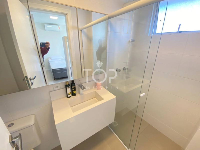 LINDO APARTAMENTO, PRONTO PARA MORAR EM MEIA PRAIA: 5ª foto da galeria de imagens do imóvel