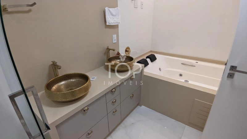 APARTAMENTO FINAMENTE MOBILIADO: 20ª foto da galeria de imagens do imóvel