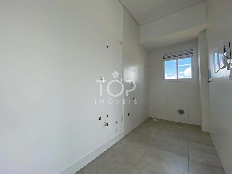 LINDO 02 SUÍTES E 03 VAGAS - PRÓXIMO AO MAR !!!: 9ª foto da galeria de imagens do imóvel