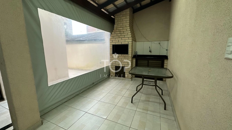 SOBRADO GEMINADO NO PEREQUE: 1ª foto da galeria de imagens do imóvel