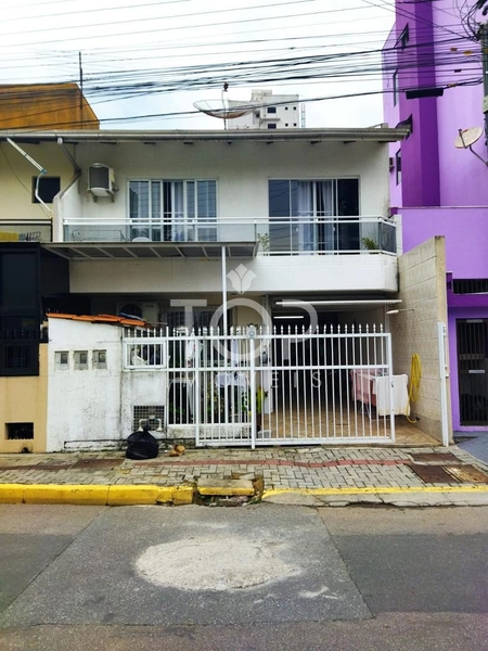 SOBRADO MEIA PRAIA FUTURA PERMUTA : 8ª foto da galeria de imagens do imóvel