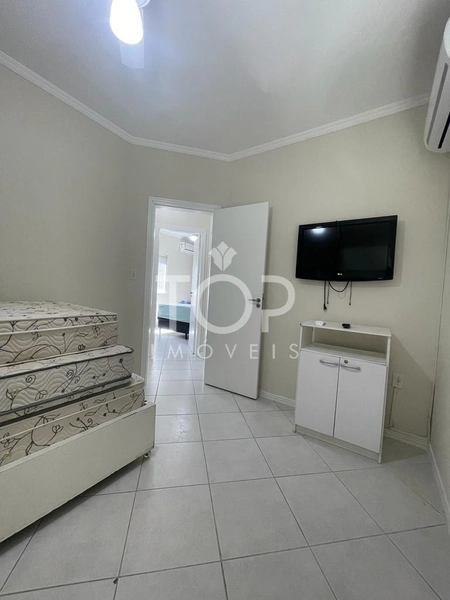APARTAMENTO MOBILIADO COM VISTA PARA O MAR: 8ª foto da galeria de imagens do imóvel
