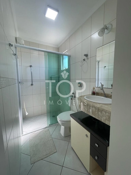 APARTAMENTO MOBILIADO COM VISTA PARA O MAR: 19ª foto da galeria de imagens do imóvel