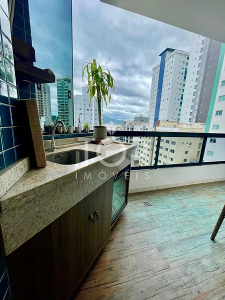 NO CENTRO DE BALNEÁRIO CAMBORIÚ: 41ª foto da galeria de imagens do imóvel