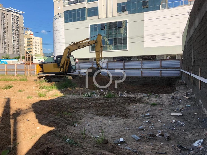OPORTUNIDADE EM MEIA PRAIA COM ÓTIMA LOCALIZAÇÃO!: 5ª foto da galeria de imagens do imóvel