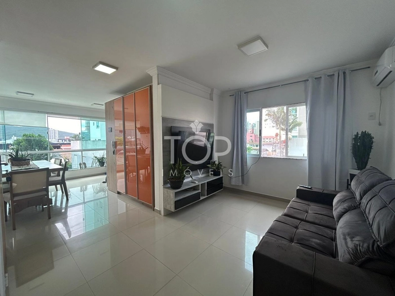 APARTAMENTO MEIA PRAIA FINAMENTE MOBILIADO: 12ª foto da galeria de imagens do imóvel