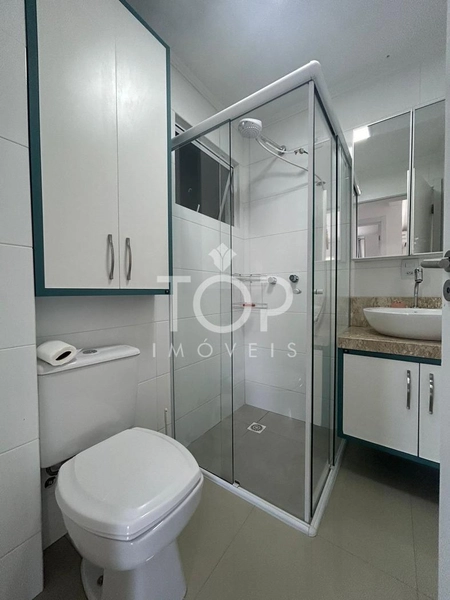 APARTAMENTO MEIA PRAIA FINAMENTE MOBILIADO: 18ª foto da galeria de imagens do imóvel