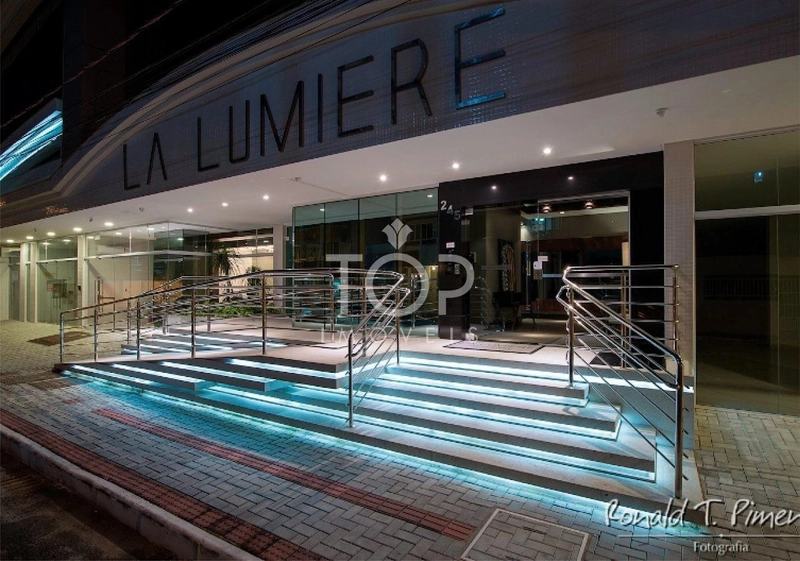 LINDO 4 SUÍTES MOBILIADO: 8ª foto da galeria de imagens do imóvel