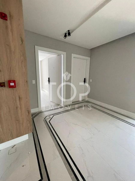APARTAMENTO 4 SUÍTES E 3VAGAS EM MEIA PRAIA: 3ª foto da galeria de imagens do imóvel