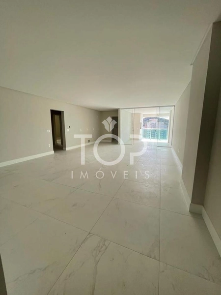 APARTAMENTO 4 SUÍTES E 3VAGAS EM MEIA PRAIA: 8ª foto da galeria de imagens do imóvel