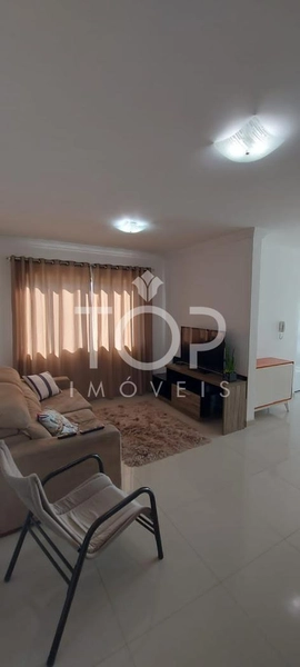 APARTAMENTO MEIA PRAIA FINAMENTE MOBILIADO: 3ª foto da galeria de imagens do imóvel