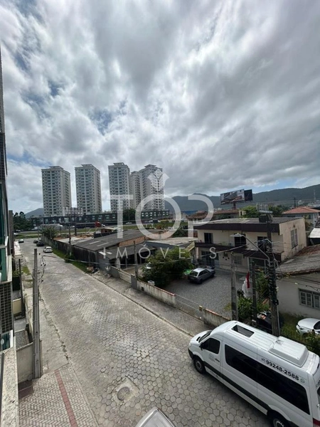 APARTAMENTO MEIA PRAIA FINAMENTE MOBILIADO: 15ª foto da galeria de imagens do imóvel