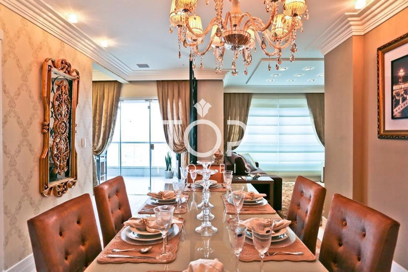 MARAVILHOSO APARTAMENTO MOBILIADO QUADRA MAR!: 2ª foto da galeria de imagens do imóvel