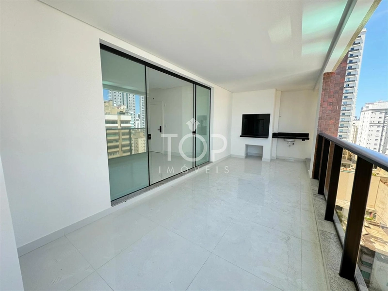 AMPLO APARTAMENTO 4 SUÍTES! ÓTIMA LOCALIZAÇÃO!!: 7ª foto da galeria de imagens do imóvel