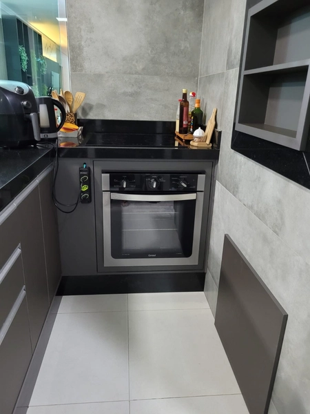 APARTAMENTO EM MEIA PRAIA: 25ª foto da galeria de imagens do imóvel