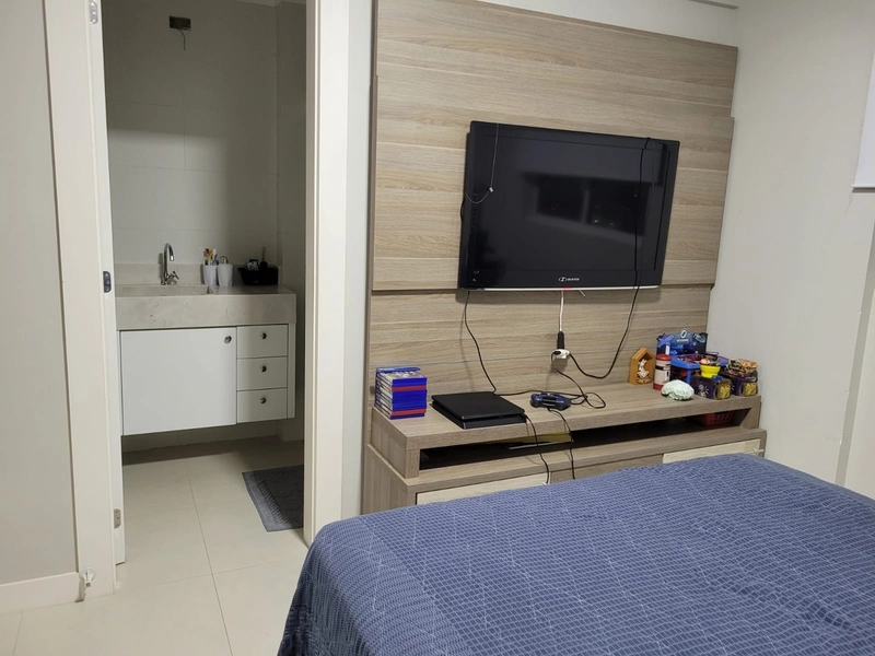 APARTAMENTO EM MEIA PRAIA: 32ª foto da galeria de imagens do imóvel
