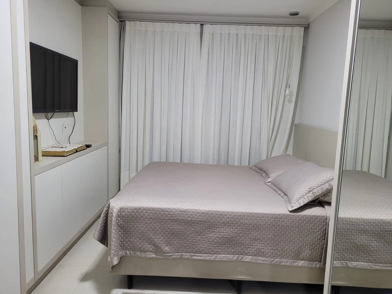 APARTAMENTO EM MEIA PRAIA: 34ª foto da galeria de imagens do imóvel