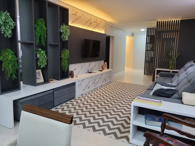 APARTAMENTO EM MEIA PRAIA: 9ª foto da galeria de imagens do imóvel