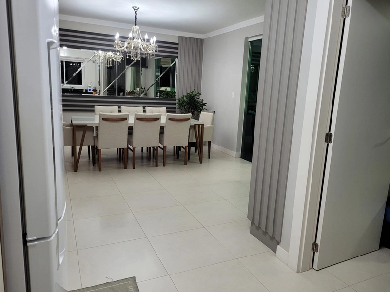 APARTAMENTO EM MEIA PRAIA: 17ª foto da galeria de imagens do imóvel