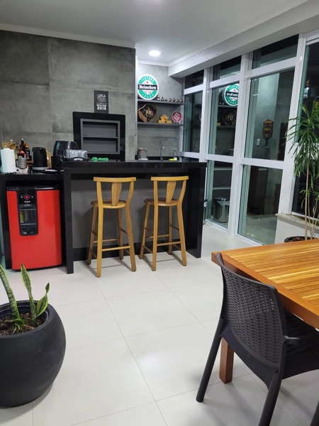 APARTAMENTO EM MEIA PRAIA: 22ª foto da galeria de imagens do imóvel