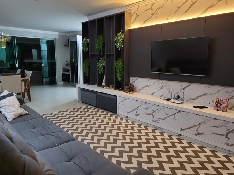 APARTAMENTO EM MEIA PRAIA: 10ª foto da galeria de imagens do imóvel
