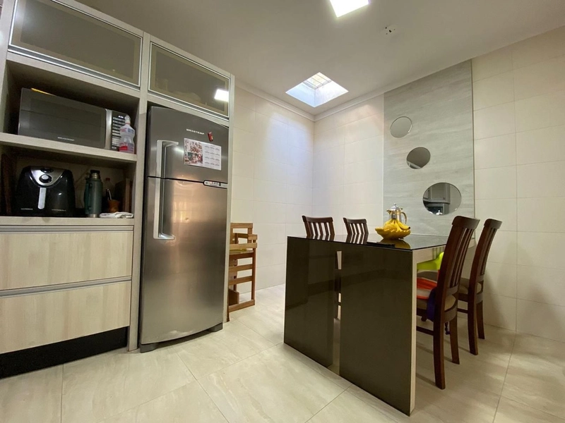 Casa a 300m² do Mar: 6ª foto da galeria de imagens do imóvel