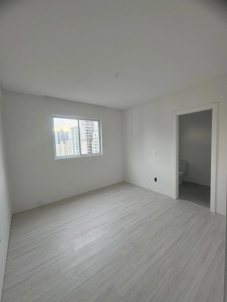 Apartamento: 15ª foto da galeria de imagens do imóvel