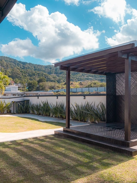 Casa de alto padrão: 40ª foto da galeria de imagens do imóvel
