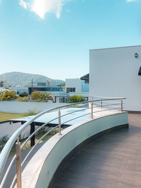 Casa de alto padrão: 33ª foto da galeria de imagens do imóvel
