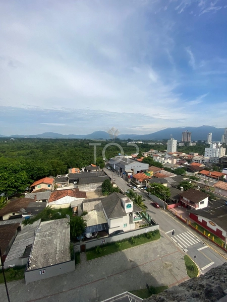 APARTAMENTO MOBILIADO EM MEIA PRAIA: 4ª foto da galeria de imagens do imóvel