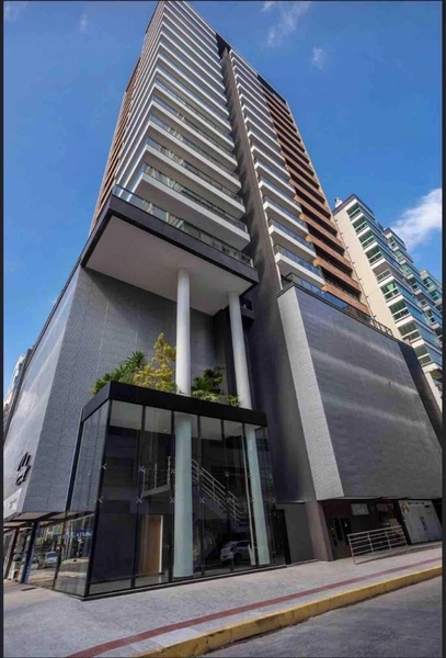 APARTAMENTO - 04 SUÍTES FINAMENTE MOBILIADO: 1ª foto da galeria de imagens do imóvel