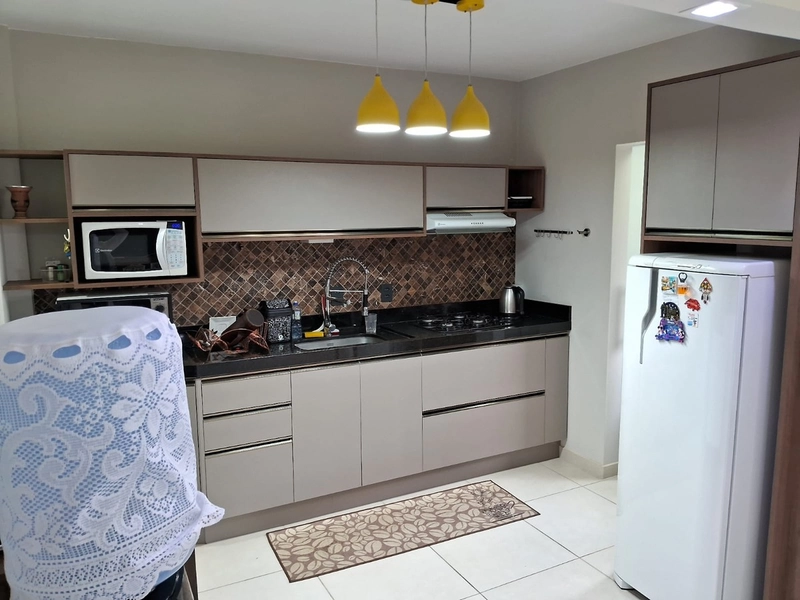 APARTAMENTO QUADRA MAR - DUPLEX - MOBILIADO.: 10ª foto da galeria de imagens do imóvel