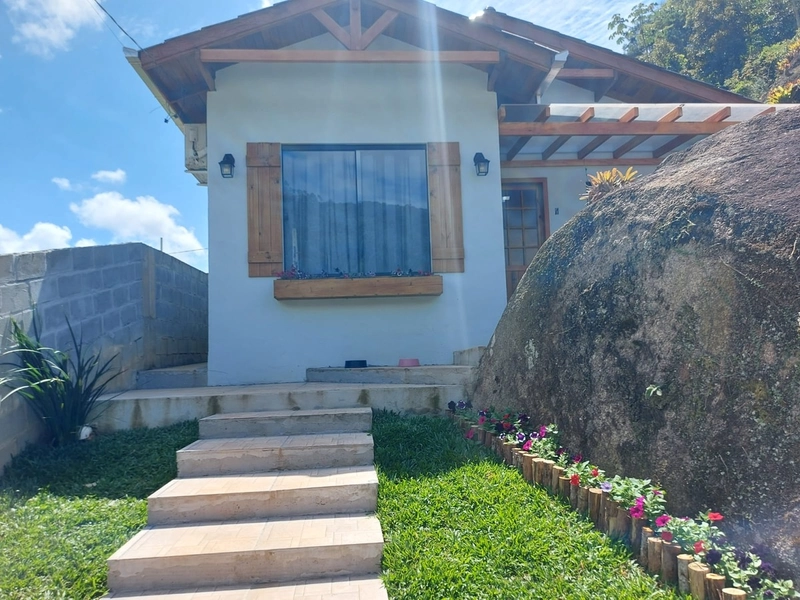 Encantadora Casa em Camboriu!: 2ª foto da galeria de imagens do imóvel