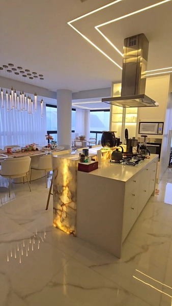 Incrível Apartamento no Coração de Itapema, Meia Praia 04 SUÍTES: 11ª foto da galeria de imagens do imóvel