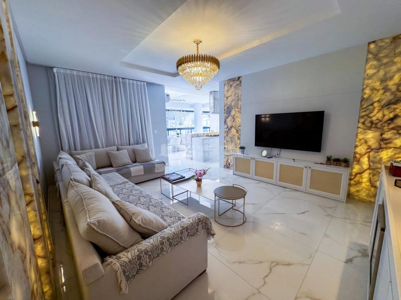Incrível Apartamento no Coração de Itapema, Meia Praia 04 SUÍTES: 12ª foto da galeria de imagens do imóvel