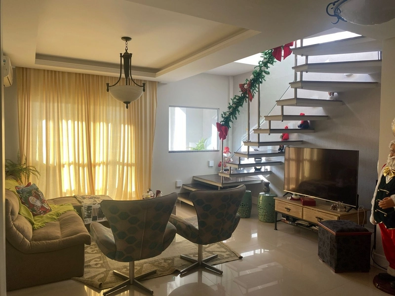 COBERTURA DUPLEX EM BOMBINHAS: 8ª foto da galeria de imagens do imóvel