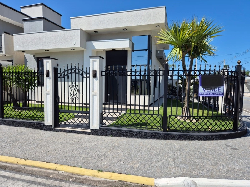 CASA LINDA EM TIJUCAS: 11ª foto da galeria de imagens do imóvel