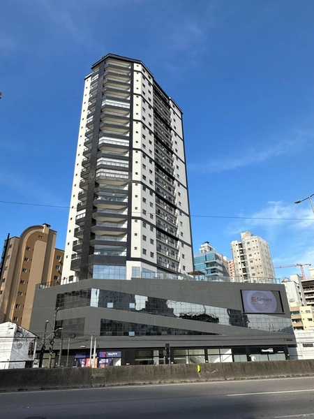 Apartamento pronto na Meia Praia: 1ª foto da galeria de imagens do imóvel