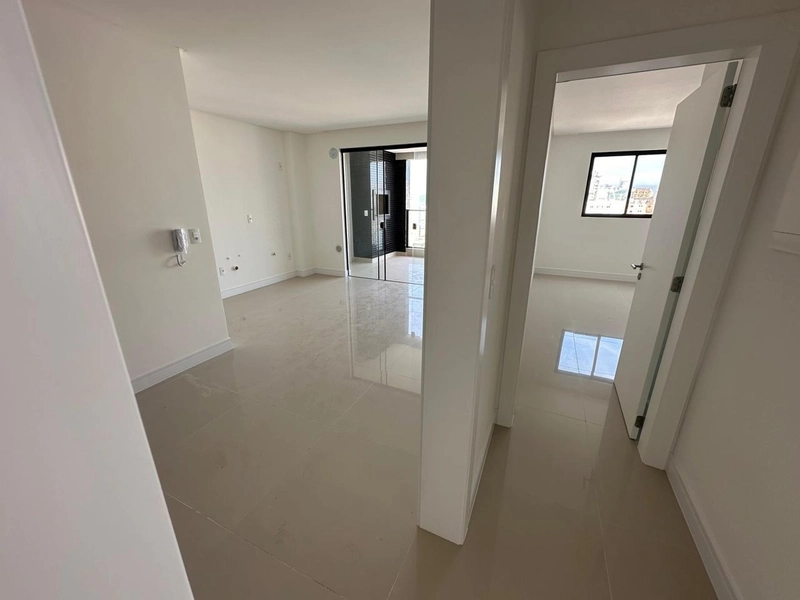 Apartamento pronto na Meia Praia: 20ª foto da galeria de imagens do imóvel