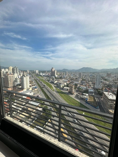 Apartamento pronto na Meia Praia: 18ª foto da galeria de imagens do imóvel
