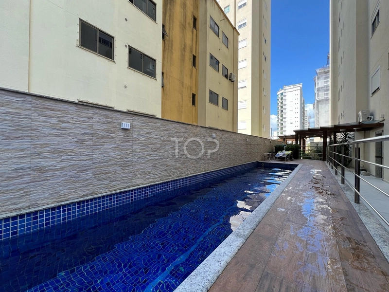MOBILIADO EM MEIA PRAIA: 22ª foto da galeria de imagens do imóvel