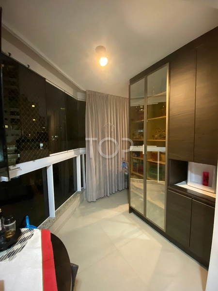 APARTAMENTO COM 4 SUITES, FINAMENTE MOBILIADO.: 4ª foto da galeria de imagens do imóvel