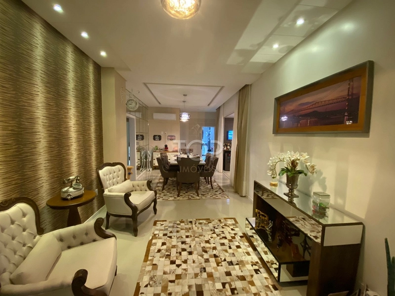 APARTAMENTO COM 4 SUITES, FINAMENTE MOBILIADO.: 1ª foto da galeria de imagens do imóvel