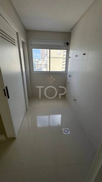 PRONTO PARA MORAR COM VISTA MAR EM MEIA PRAIA: 9ª foto da galeria de imagens do imóvel