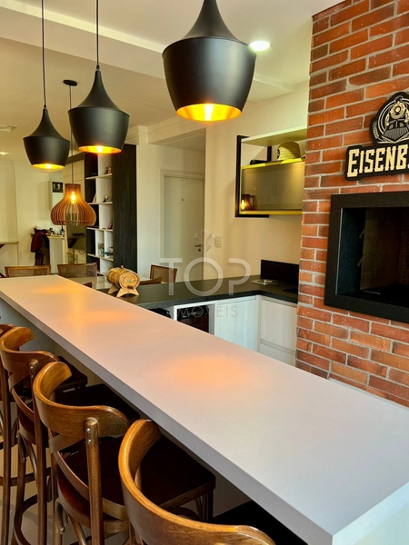 APARTAMENTO MOBILIADO EM ITAPEMA MEIA PRAIA: 2ª foto da galeria de imagens do imóvel