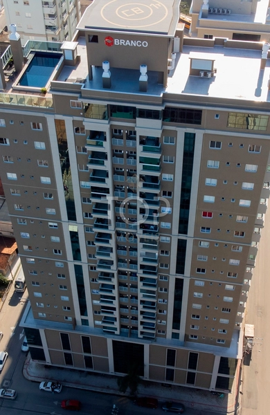 LINDO APARTAMENTO MOBILIADO: 1ª foto da galeria de imagens do imóvel